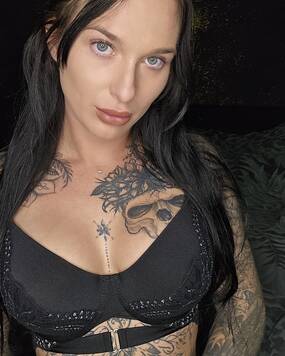 inkedmilf