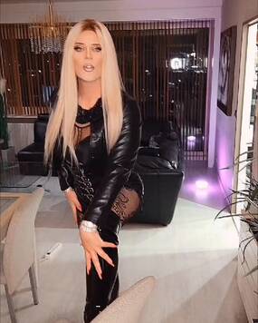 Melissa Glamour