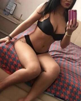 Claudia lara