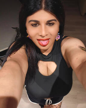 vicky trans