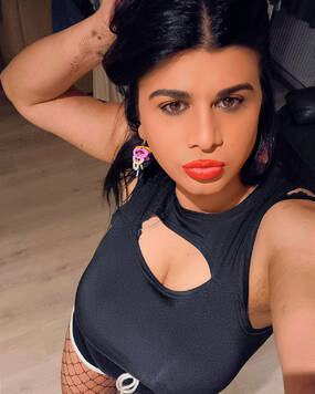 vicky trans