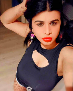 vicky trans ledy boy
