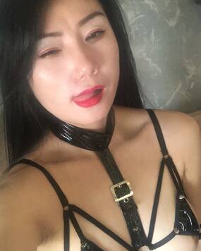 Yiyi