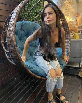 Karine Liz