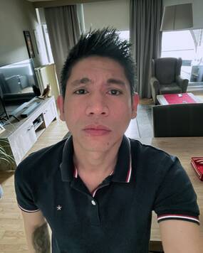 Vrouwelijke Gay Sletje Bottom