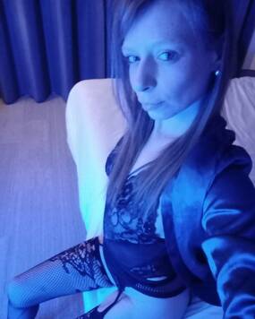 Zara Mour VIRTUEEL