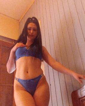 Maya sexy