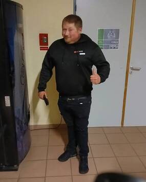 man zoekt vrouwelijke fuckbuddy