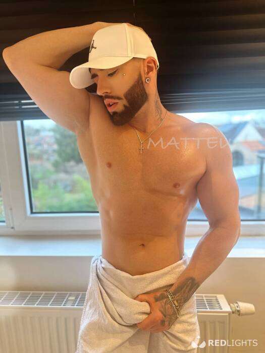 MATTEU (Foto)