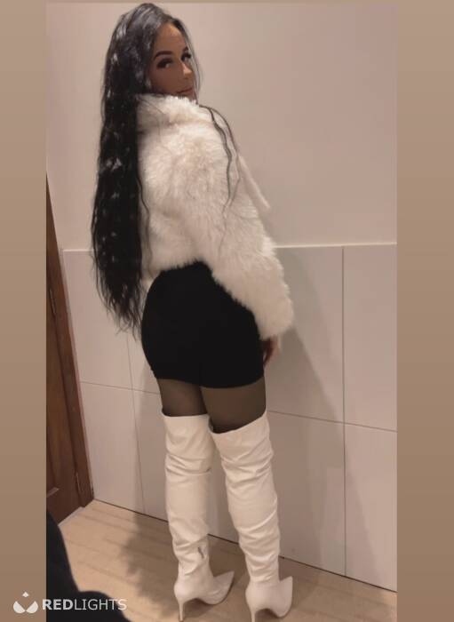 Tgirl ninf (Foto)