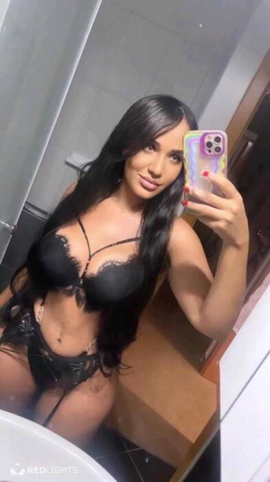 Mel Beatrice (Foto)