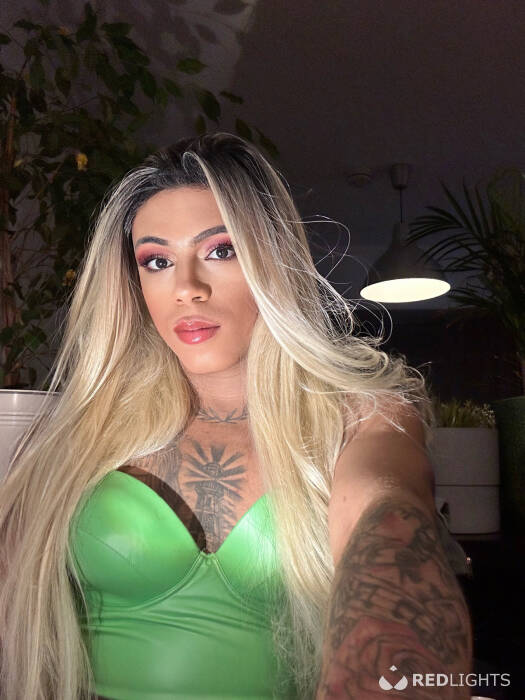 Mell Brazilian (Foto)