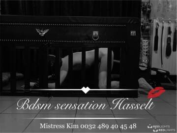 Mrs Kim BDSM (Foto)