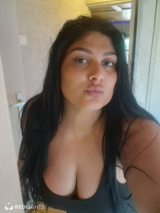 Ana (Foto)