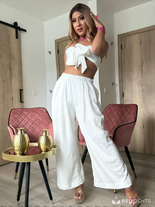 LIAN SAMANTHA (Foto)