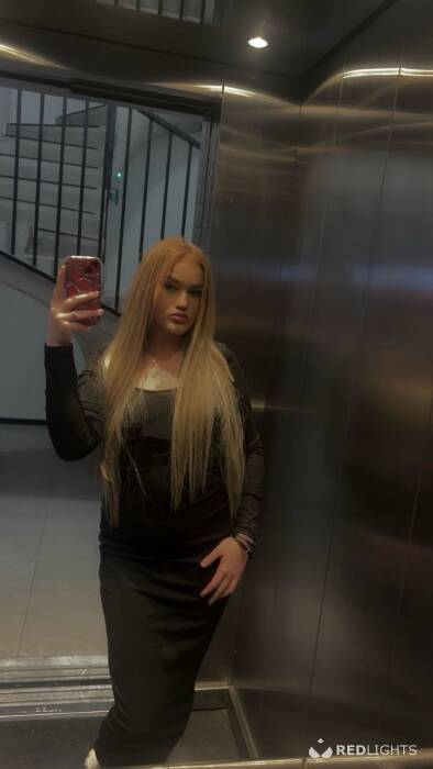 Monica (Foto)