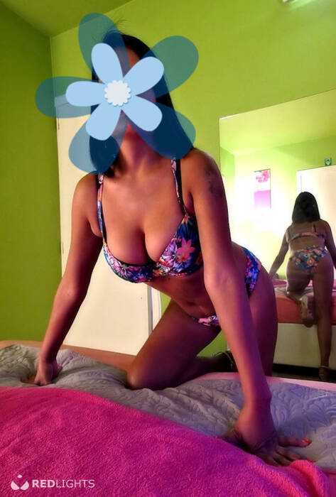 **  M A Y A   ** (Foto)