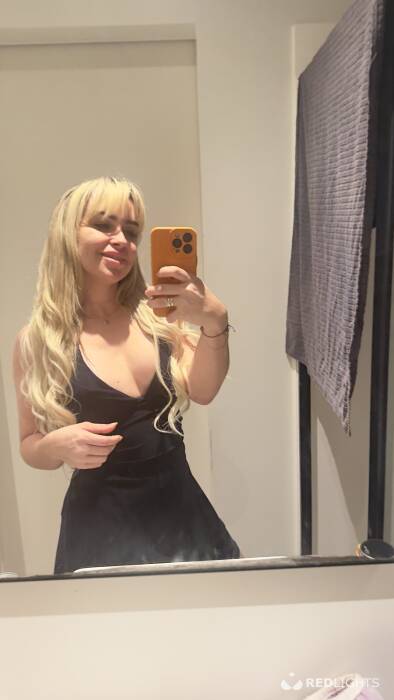 Esmeralda loira (Foto)
