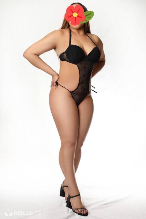 KARLA (Foto)