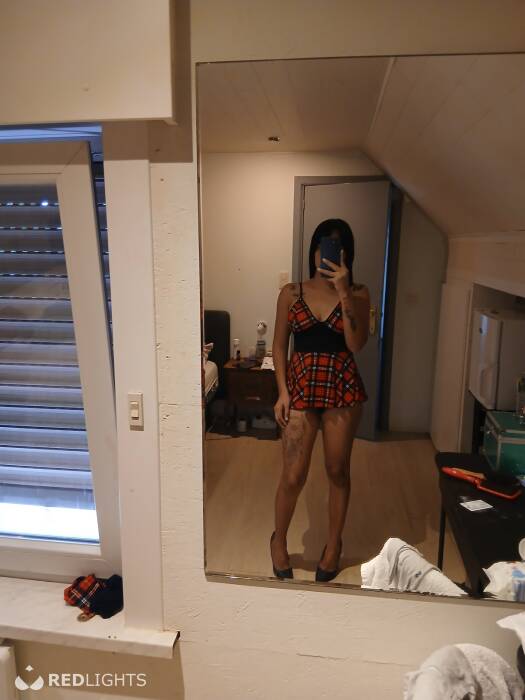 Naomy (Foto)