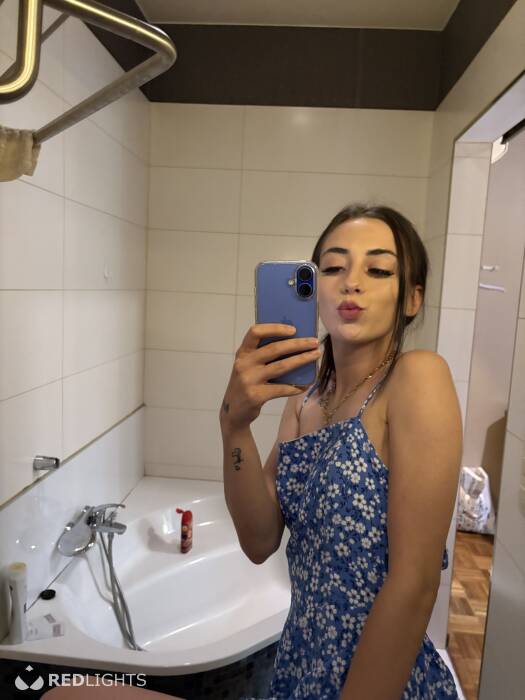 Iasmina (Foto)