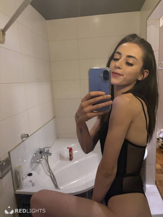 Iasmina (Foto)
