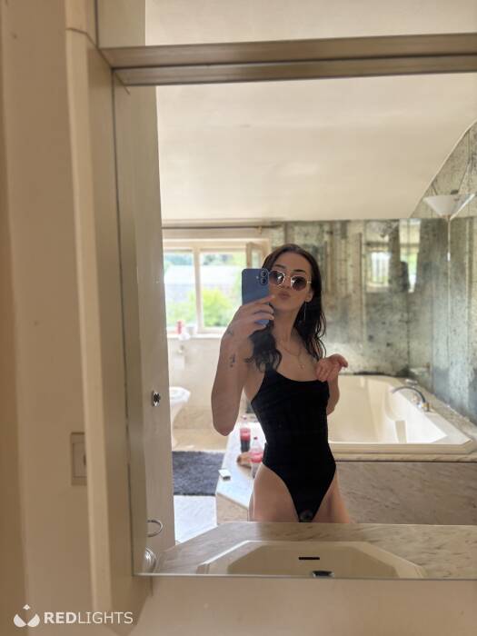 Iasmina (Foto)