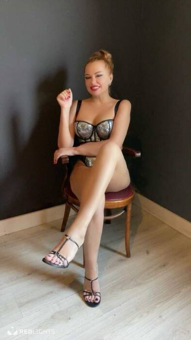 Sara (Foto)