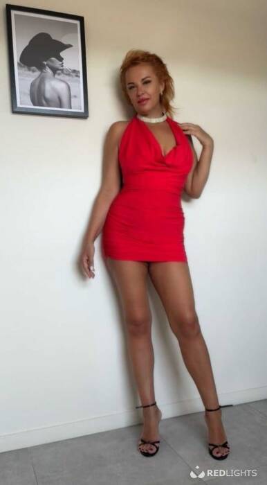 Sara (Foto)