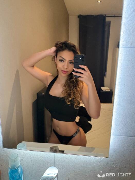 Lady Chanel (Foto)