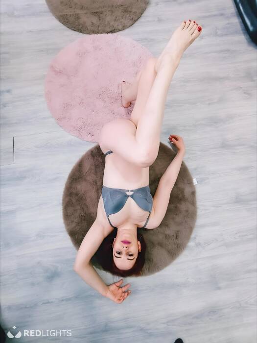 Nia (Foto)