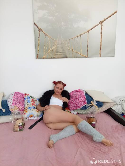 Nia (Foto)
