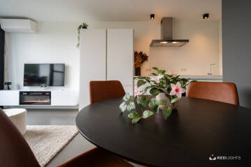 TE HUUR LUXE APPARTEMENT WAASLAND (Foto)
