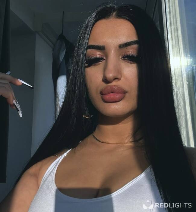 Ana (Foto)