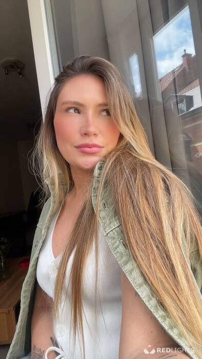 Camila mignonne ( Dernire jour  Hornu) (Foto)