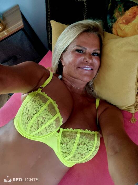 Zina (Foto)
