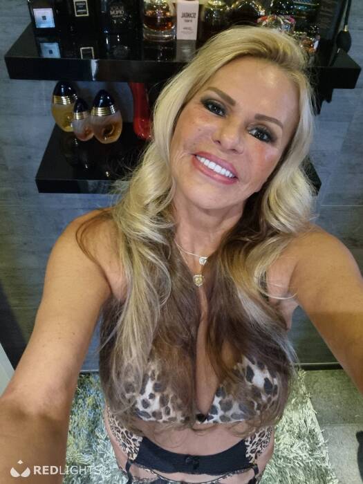 Zina (Foto)