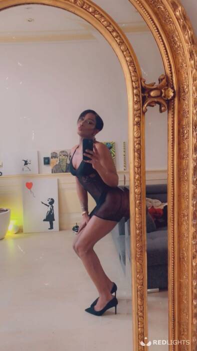 Sexy trans leila (Foto)