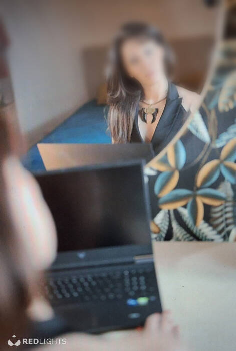 TANTRA MASSAGE (Foto)