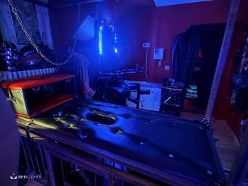 MISTRESS NAELLE (Foto)