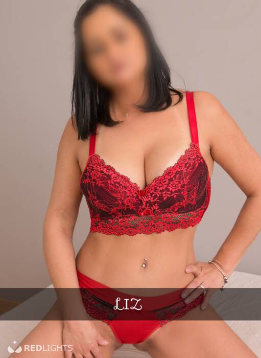 Liz !!! Ik Ontvang Enkel Belgische Heren!!! (Foto)