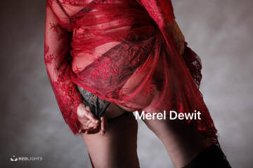 MEREL DEWIT (Foto)
