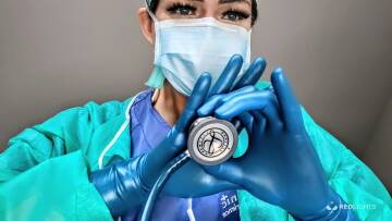 Meesteres Katharina en Dokter Amara (Foto)
