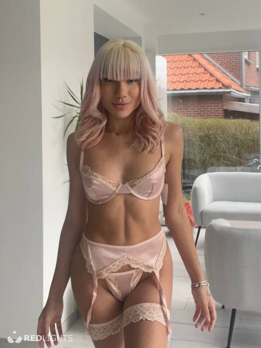 Lilith RealPhoto (Foto)