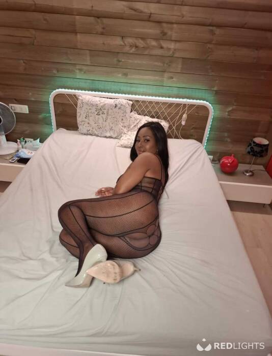 KIARA SEXY (Foto)