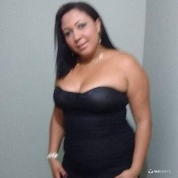 NIKOLLY DOMINATRIZ (Foto)