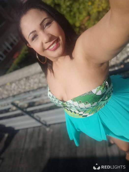 NIKOLLY DOMINATRIZ (Foto)