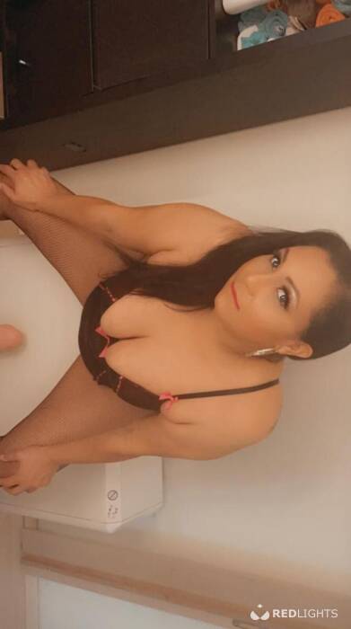 NIKOLLY DOMINATRIZ (Foto)