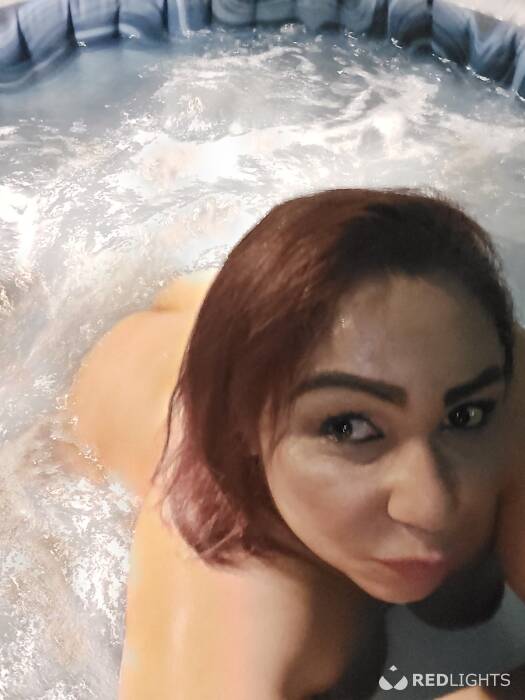 NIKOLLY DOMINATRIZ (Foto)