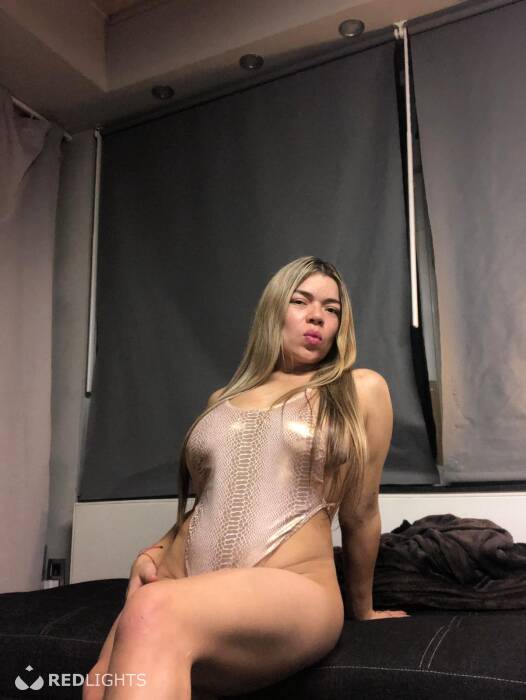 Amelia (Foto)